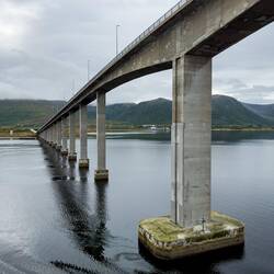Going under the Andøy Bridge after we leave Risøyhamn.