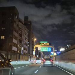 Tokyo driving