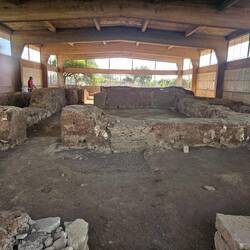 Two storey house from 2600 BC