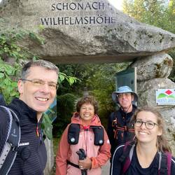 Los geht's am nächsten Westweg-Portal mit Pascal und Malou