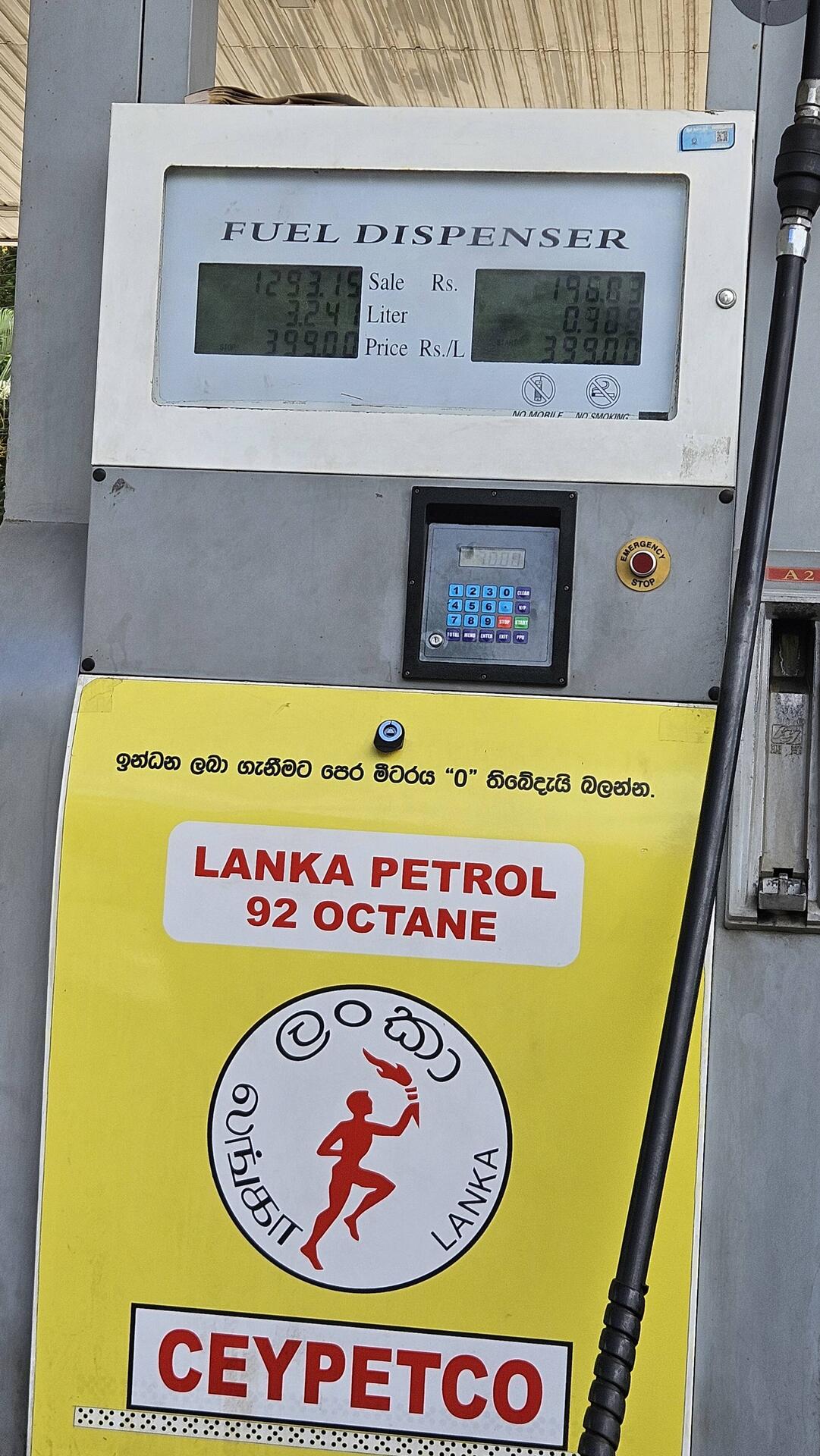 Tanken kostet hier auch schon 1,52€