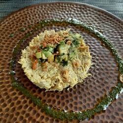 Tuna tartare with avocado and basil oil