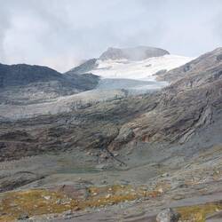 Glacier de l'Arpont. Bemærk de nøgne klipper foran isen, der ikke er gletcher mere!