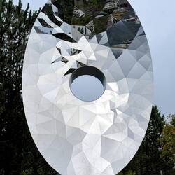"Eye of the North" ... mirrored sculpture by Jeppe Hein; 26 feet (8m) tall / 16 feet (5m) wide