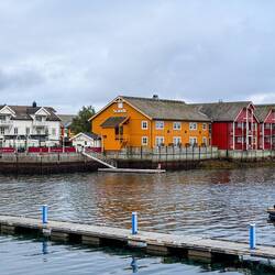 Pops of color on a drizzly evening in Svolvær.