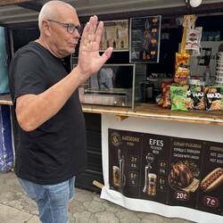 Überall Händler, welche abgewehrt werden mussten
