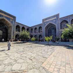 Sher-Dor Madrasa