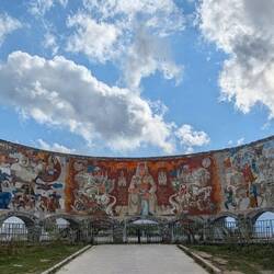 Das Gudauri Panorama: Ein Denkmal an die Georgisch-russische Freundschsft
