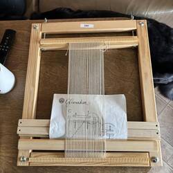 Small tapestry loom