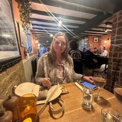 Return to Marlestone Tavern for a great pie dinner.