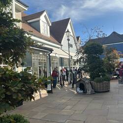 Queue up to get into Dior