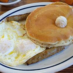 $6 breakfast at IHOP 👍