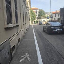 Bürgersteige: Fehlanzeige. 🫣