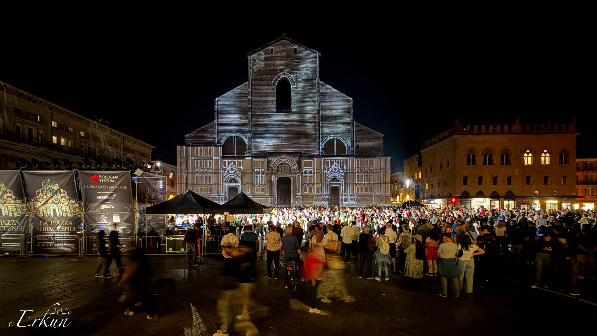 Piazza Maggiore — Bologna, Italy.