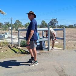 Mates bonding at the local dump point