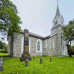 Brønnøysund Church & Fishermen's Memorial