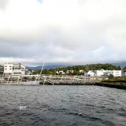 Sailing out of Brønnøysund we pass the bridge that links to Lille Brønnøya.