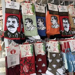Am Souvenirstand gab's Stalin-Socken