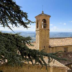 The tower of the Church and Museum of St Francis — Città di San Marino