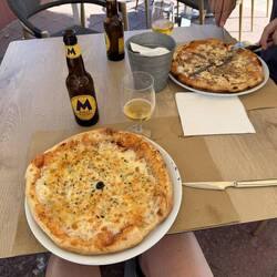 Unser Mittagessen, die besten Pizzas ever
