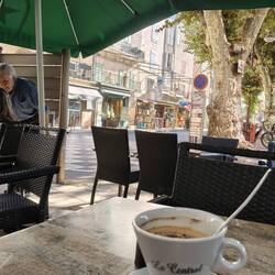 Kaffeepause in Riez