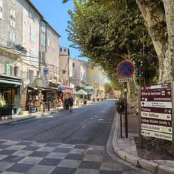 Einkaufsgasse für Touris😉