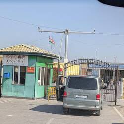 Tajikistan / Uzbekistan border at Tamozhennyy