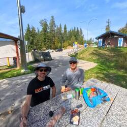 Kootenay Bay picnic