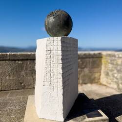 "Carving the History of Freedom" by K. Sakaguchi — Città di San Marino
