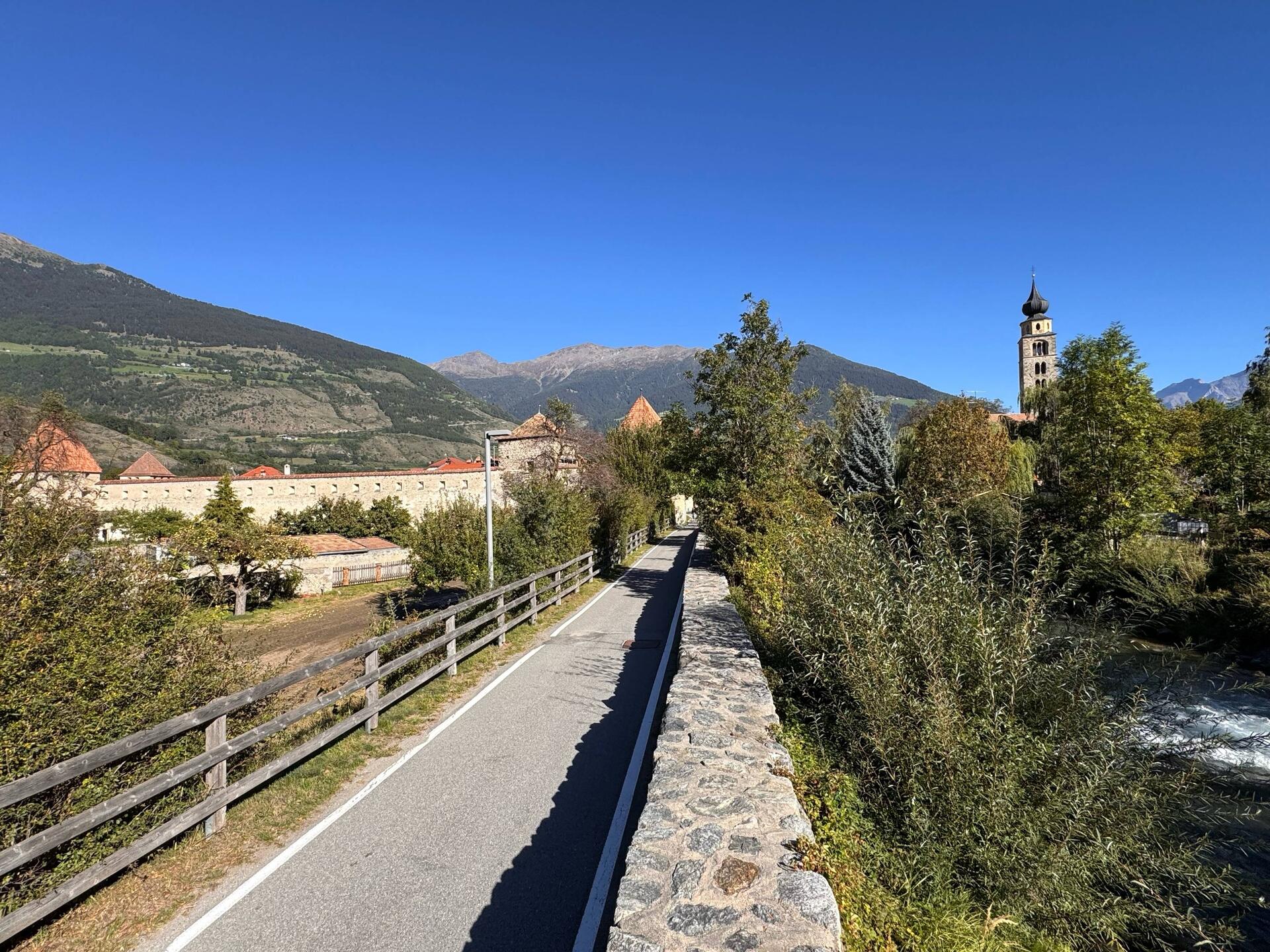 der Etschtalradweg in Glurns