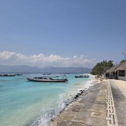 Türkisblaues Meer 🌊 mit Blick auf Lombok im Hintergrund 😍