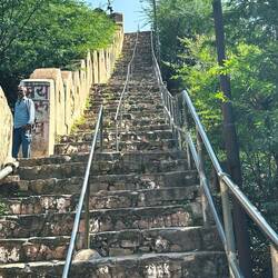The hike to the Temple at +30degr Cels is really a challenge!