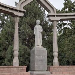 Major 19th-century Kyrgyz political and tribal leader, Kurmanjan Datka