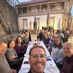 Dinner with most of my new friends from Casa da Fernanda