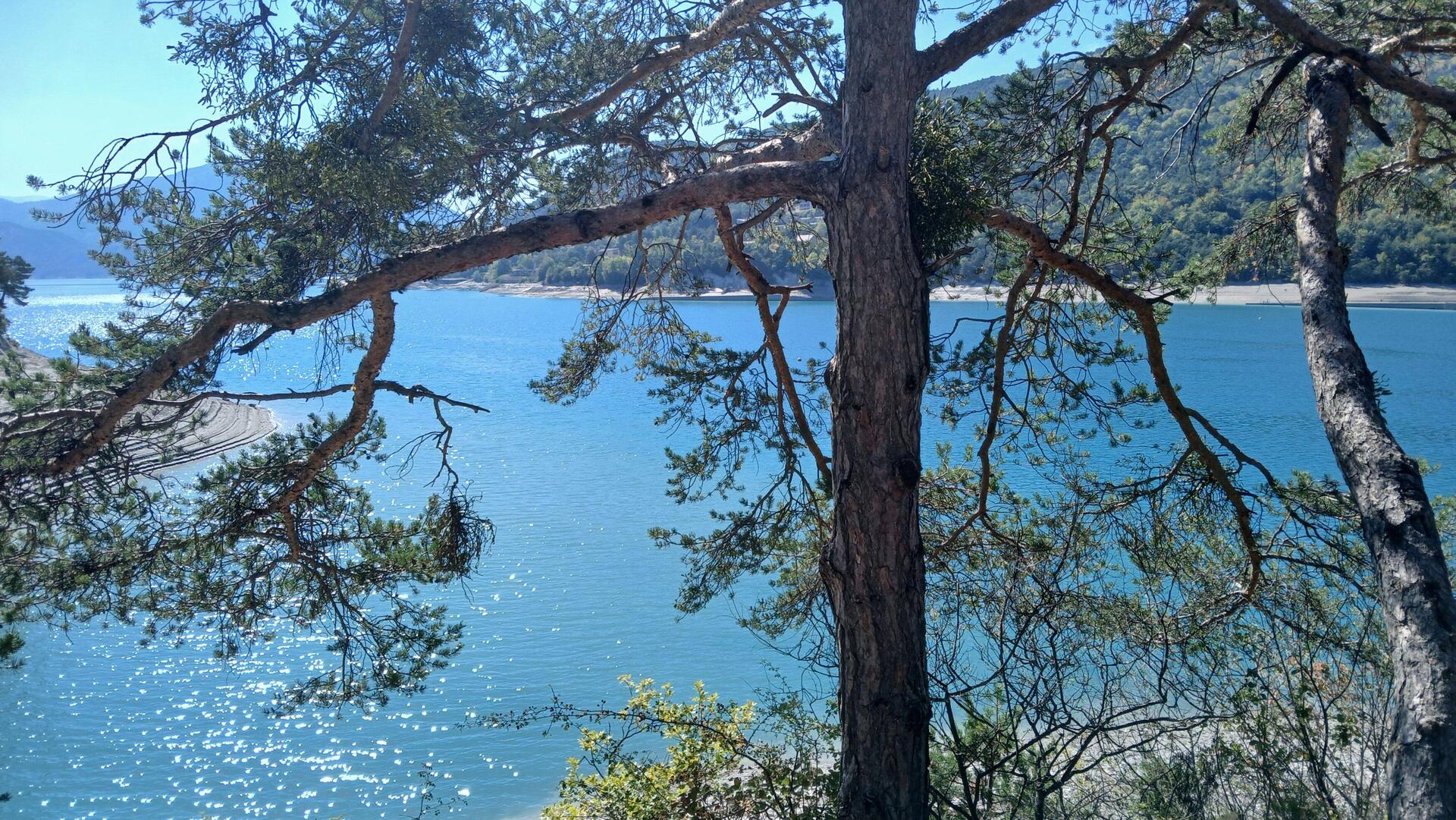 Den blå sø; Lac de Serre-Ponçon