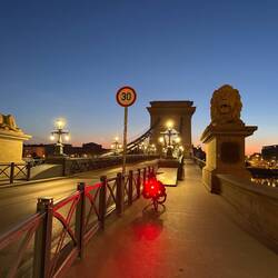 Morning in Belgrade, chain Bridge