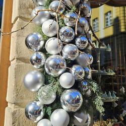 Aber zwischendurch auch schon mal an Weihnachten denken. Sind nur noch knapp drei Monate!