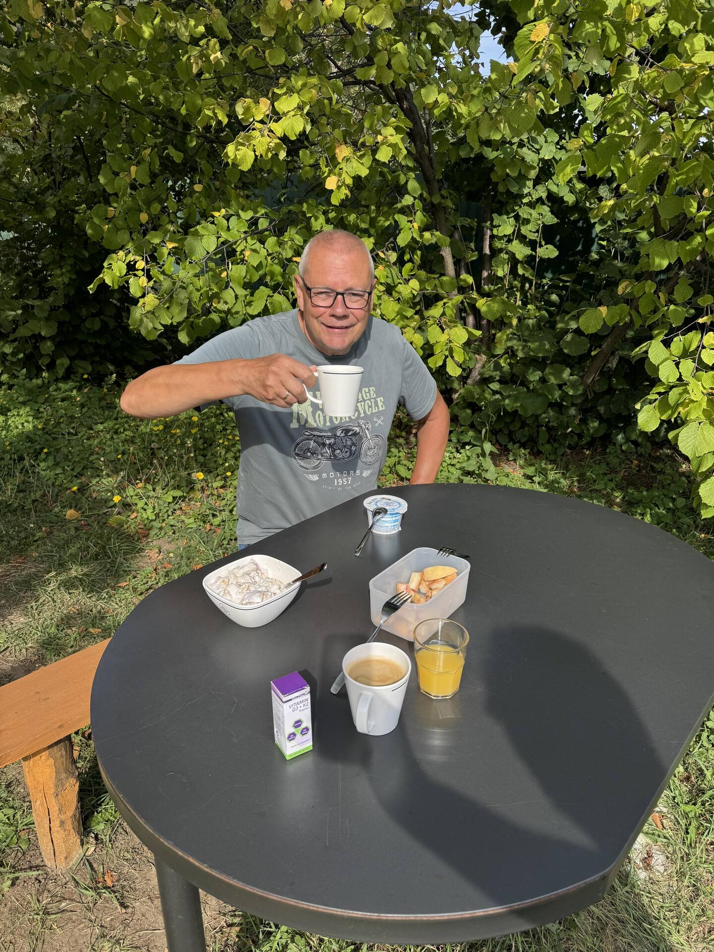 Letztes Frühstück im Ushangi Village