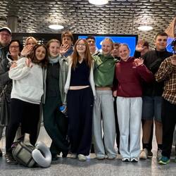 Voller Vorfreude auf die Reise: unsere Projektgruppe