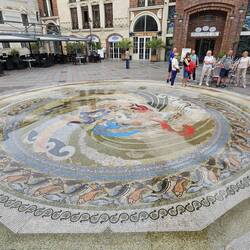 Mosaik auf der Batumi Plaza