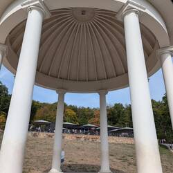 Tempel