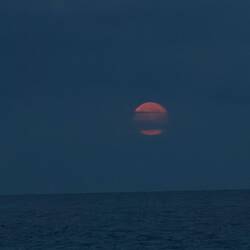 Der Mond