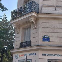 Our HE apartment was just around the corner from Rue Roger