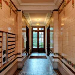 The beautiful entrance to our HE apartment courtyard garden