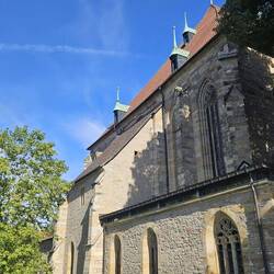 Die fünfschiffige Hallenkirche St.-Severi-Kirche...