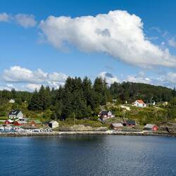 Scenery on the last leg to Bergen.