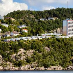Scenery on our way to the Jekteviksterminalen — Bergen, Norway.