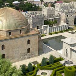 mit der Moschee