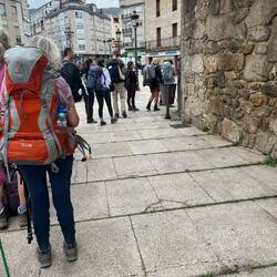 Queue at the Xunta albergue in Redondela