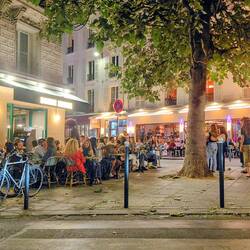 A lively people watching place in the 9th arrondisement